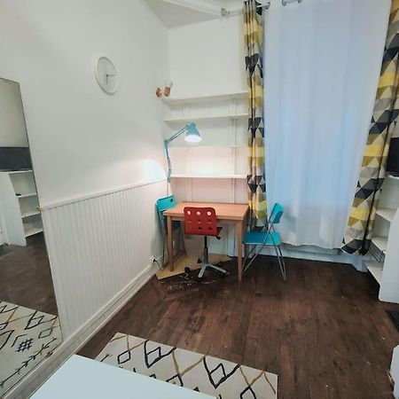 Appartement Studio Proche De La Tour Eiffel à Paris Extérieur photo